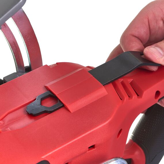 Аккумуляторная циркулярная пила по дереву и пластику Milwaukee M18 FCSRH66-0 - 4933471444, внеший вид, изображение 3