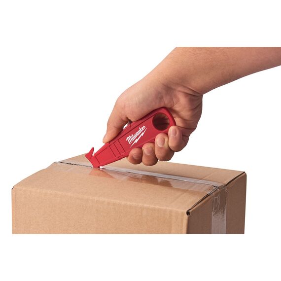 Безопасный нож-резак для вскрытия упаковки Milwaukee SAFETY CUTTER - 48221916, фото, изображение 3 Безопасный нож-резак для вскрытия упаковки Milwaukee SAFETY CUTTER - 48221916, внеший вид, изображение 3