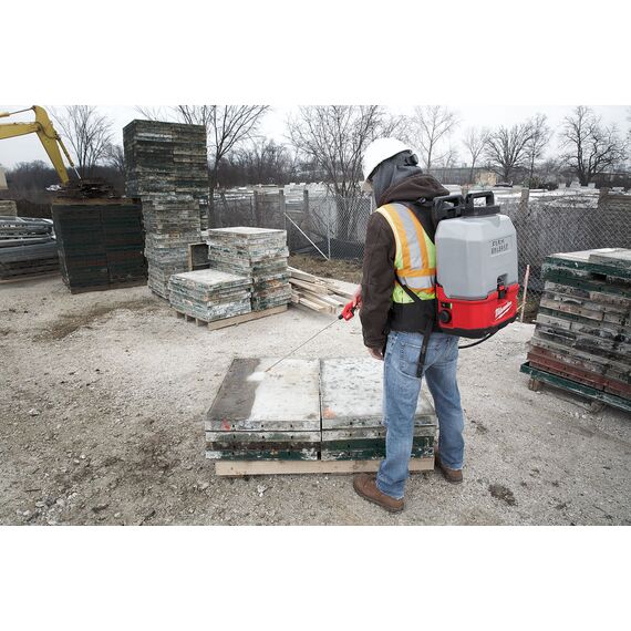 Опрыскиватель Milwaukee M18 BPFP-CCST SWITCH TANK™ с емкостью 15 л - 4933471371, Модель: M18 BPFP-CCST, внеший вид, изображение 6