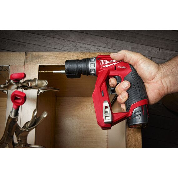 Аккумуляторная дрель-шуруповерт Milwaukee M12 FDDXKIT-202X со съемными насадками - 4933464979, Модель: M12 FDDXKIT-202X, внеший вид, изображение 8