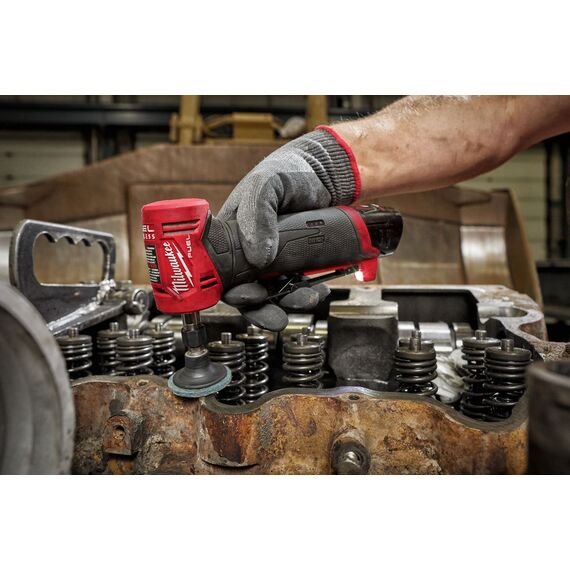 Аккумуляторная угловая цанговая шлифмашина Milwaukee M12 FUEL FDGA-422B - 4933471439, Модель: M12 FUEL FDGA-422B, внеший вид, изображение 12