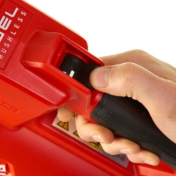 Аккумуляторная воздуходувка Milwaukee M18 CBL-0 - 4933451794, Модель: M18 CBL-0, внеший вид, изображение 4