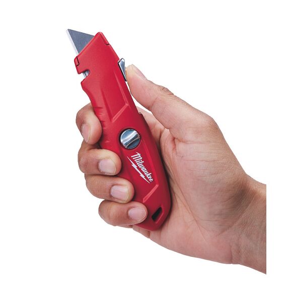 Выдвижной самовозвращающийся нож Milwaukee SELF-RETRACTING SAFETY KNIFE - 48221915, фото, изображение 11 Выдвижной самовозвращающийся нож Milwaukee SELF-RETRACTING SAFETY KNIFE - 48221915, внеший вид, изображение 11