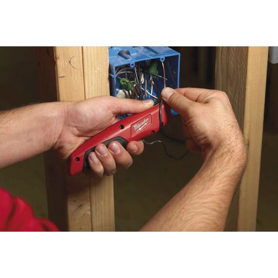 Выдвижной многофункциональный нож Milwaukee SLIDING UTILITY KNIFE с отсеком для хранения лезвий - 48221910, внеший вид, изображение 3