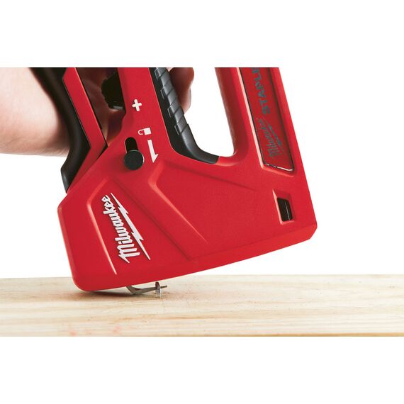 Степлер Milwaukee STAPLE GUN - 48221010, внеший вид, изображение 3