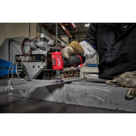 Аккумуляторная угловая цанговая шлифмашина Milwaukee M12 FUEL FDGA-422B - 4933471440, внеший вид, изображение 11