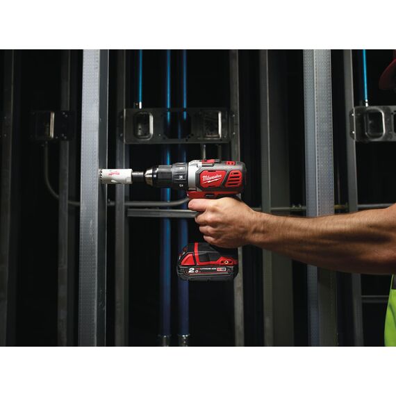Аккумуляторная дрель-шуруповерт Milwaukee M18 BDD-202C - 4933443555, Модель: M18 BDD-202C, внеший вид, изображение 6