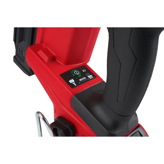 Аккумуляторный гвоздезабиватель Milwaukee M18 FUEL™ FN18GS-202X - 4933471408, Модель: M18 FUEL™ FN18GS-202X, фото, изображение 7 Аккумуляторный гвоздезабиватель Milwaukee M18 FUEL™ FN18GS-202X - 4933471408, Модель: M18 FUEL™ FN18GS-202X, внеший вид, изображение 7