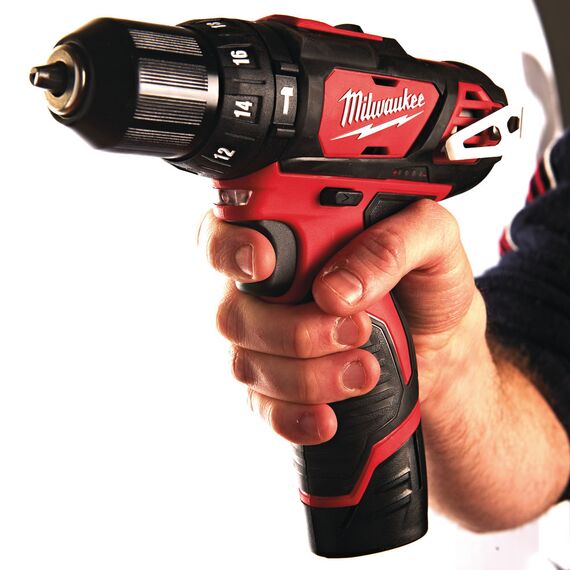 Аккумуляторная ударная дрель-шуруповерт Milwaukee M12 BPD-202C - 4933441940, Модель: M12 BPD-202C, внеший вид, изображение 3