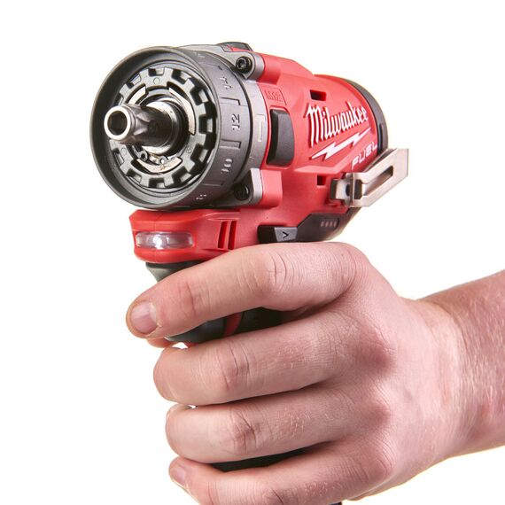 Аккумуляторная ударная дрель-шуруповерт со сменным патроном Milwaukee M12 FPDX-202X - 4933464136, Модель: M12 FPDX-202X, фото, изображение 9 Аккумуляторная ударная дрель-шуруповерт со сменным патроном Milwaukee M12 FPDX-202X - 4933464136, Модель: M12 FPDX-202X, внеший вид, изображение 9