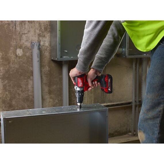 Аккумуляторная ударная дрель-шуруповерт Milwaukee M18 BLPD-202C - 4933448447, Модель: M18 BLPD-202C, внеший вид, изображение 7