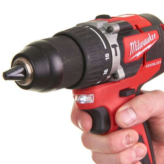 Аккумуляторная ударная дрель-шуруповерт Milwaukee M18 CBLPD-0 - 4933464319, Модель: M18 CBLPD-0, внеший вид, изображение 7